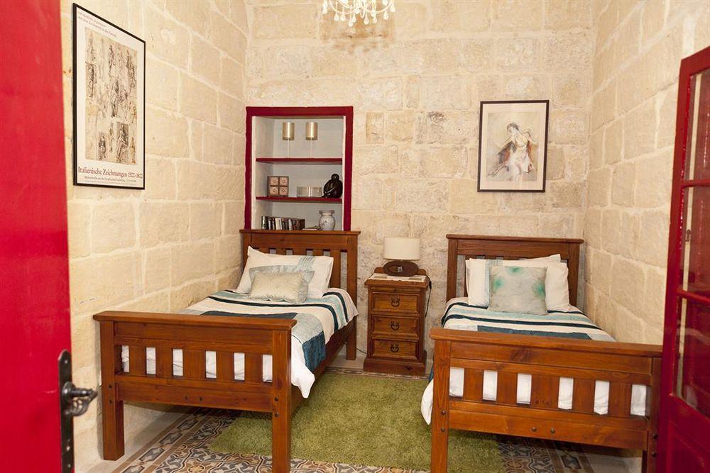 Mia Casa Bed And Breakfast Gozo Victoria Exterior photo